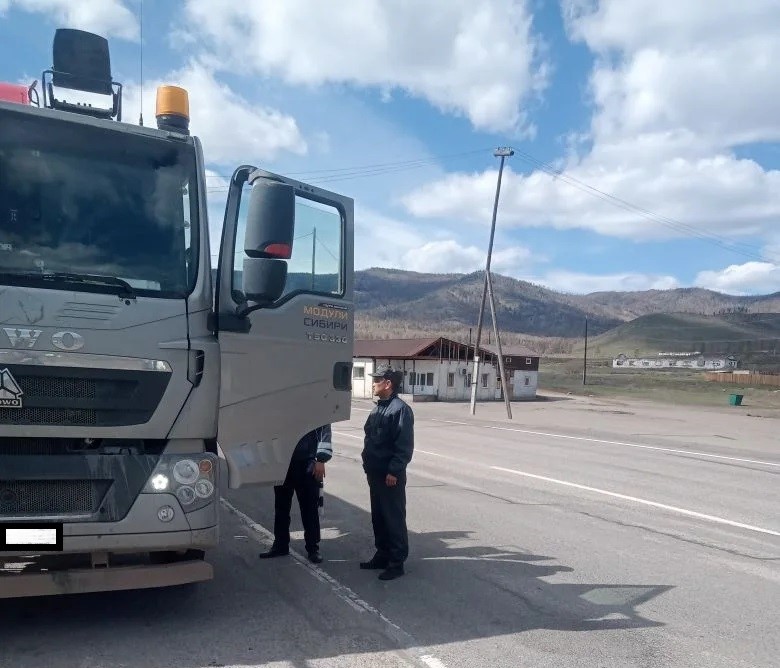 Контроль за осуществлением перевозок пассажиров и грузов в Республике Тыва